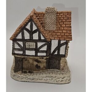 David Winter Cottages "Little Market" 1980 -841‎